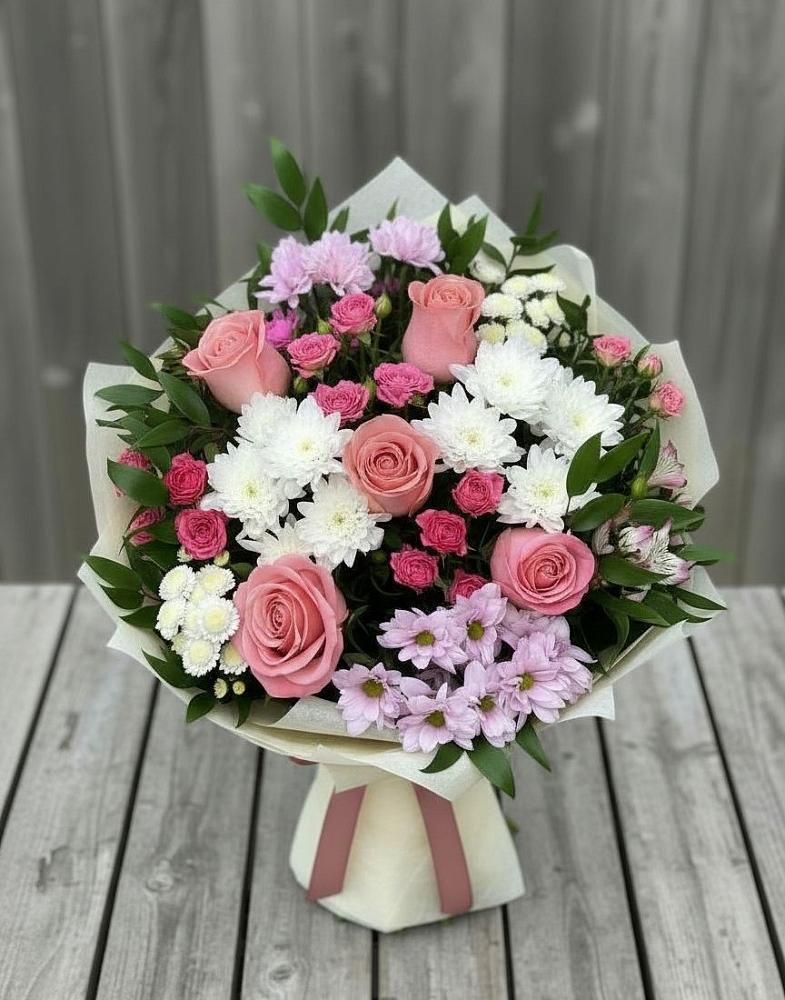 Букет цветов из: Альстромерии, Гвоздики, Розы и Хризантемы в Ачи-су
