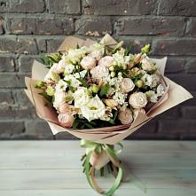 Букет цветов из:  Альстромерии, Розы и Хризантемы в Ачи-су