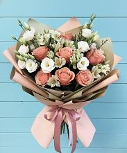 Букет цветов из:  Розы, Альстромерии и Лизиантусы в Ачи-су