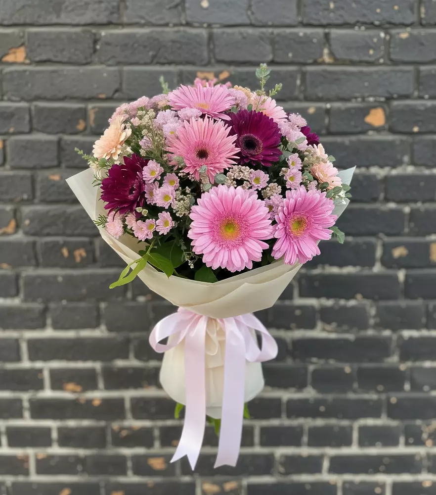 Букет цветов из: Герберы и Хризантемы в Ачи-су