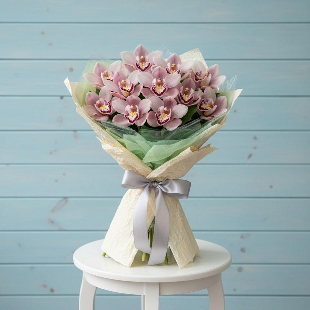 Букет цветов из: Орхидеи и Розы в Ачи-су