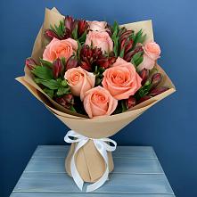 Букет цветов из:  Розы и Альстромерии в Ачи-су