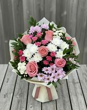 Букет цветов из:  Альстромерии, Гвоздики, Розы и Хризантемы в Ачи-су