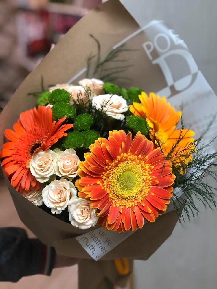 Букет цветов из: Герберы, Хризантемы и Розы в Ачи-су