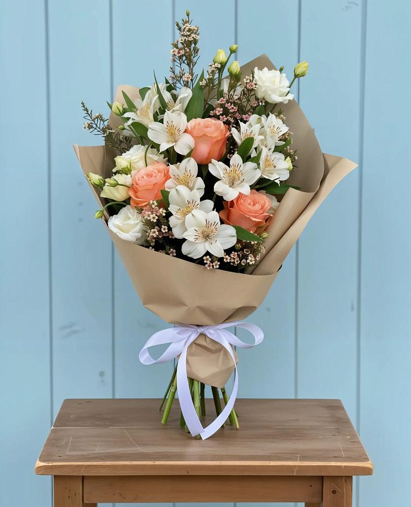 Букет цветов из: Альстромерии, Лизиантусы, Розы и Хризантемы в Ачи-су